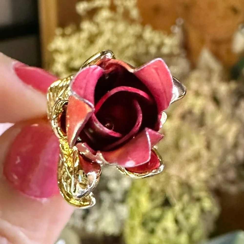 2 floral  Brooches